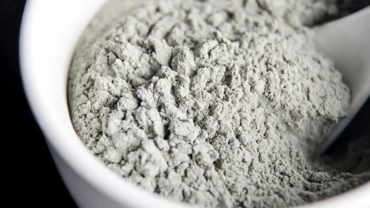 Does Bentonite Clay Expire? Storage, Shelf Life, and Moisture Control